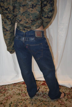 Jean Levi’s 549 Y2K oscuro hebilla trasera (38)