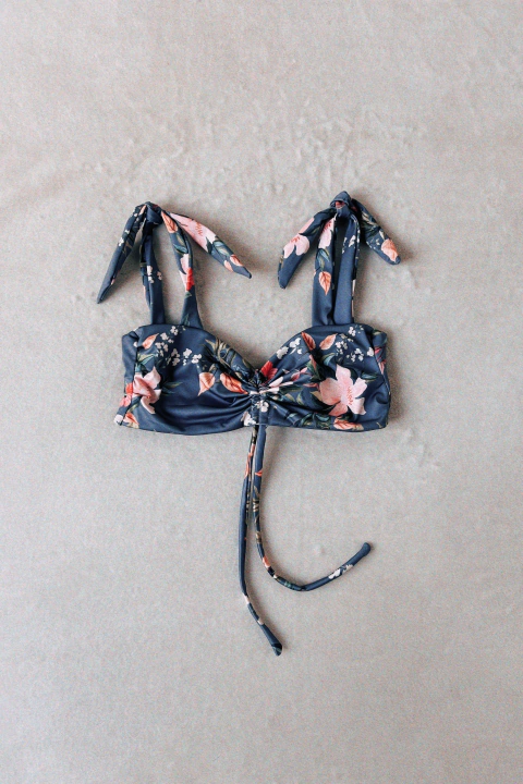 Top Girasol flor celeste (talle 2 y 5)