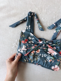Top hibisco flor celeste - tienda online