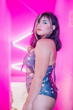 FERIA Entera jazmin dorada y espacio talle 5 - comprar online