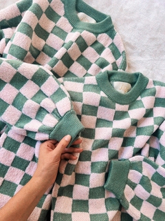 Sweater cuadritos verde y rosa - tienda online
