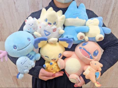 Peluche Pokemon Charmander 20cm Little Daydream Pokemon Center 2025 en internet