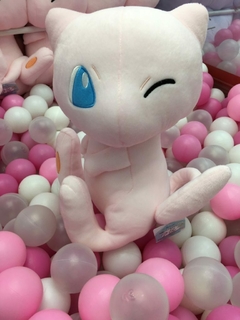 Peluche Pokemon Mew 25cm I Love Mew Banpresto 2016 en internet