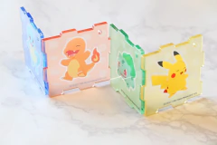 Llavero de Acrilico Pokemon Pikachu Pokopia Pokemon x FamilyMart - comprar online