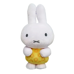 Peluche Miffy Miffy 44cm Sunflower Dress TAITO 2023 - comprar online