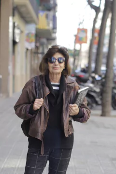 El presente. Crónicas - Ana Basualdo en internet