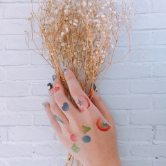 Tatuaje Rainbows en internet