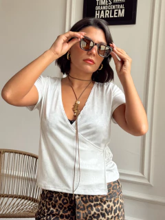 Blusa Antonia en internet