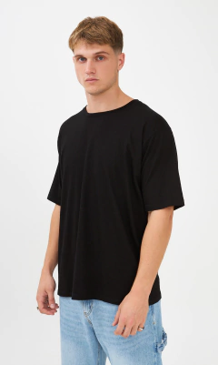 Kanye Oversized - Black en internet