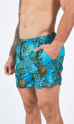 Short trunks (Más cortos) - Pineapple en internet
