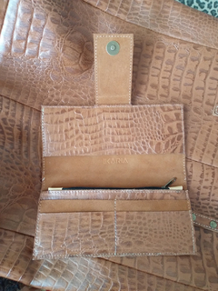 BILLETERA CHANIA CROCCO Suela en internet