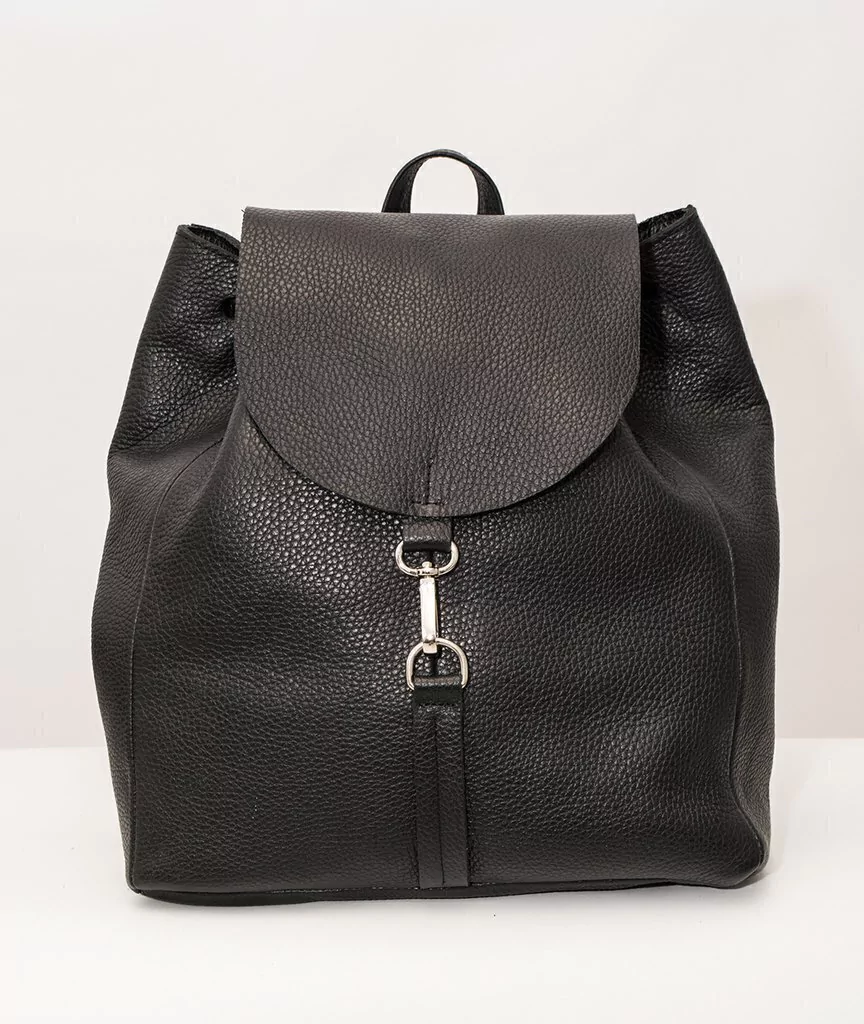 MOCHILA NAS NEGRA