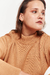 Sweater Fanto Tostado en internet