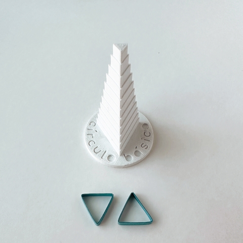 Herramienta para quilling - Torre Triangular