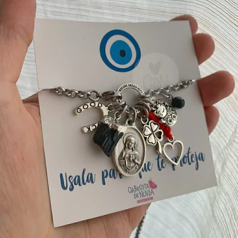 Collar amuleto lucense