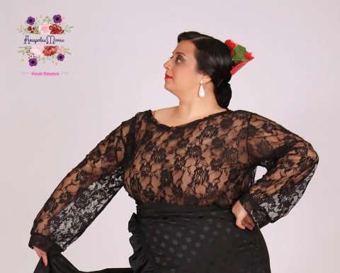 Black lace blouse with 3/4 elastic balloon sleeves and a loose fit - buy online