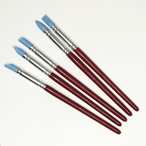 SET X 5 PINCELES PUNTA DE GOMA