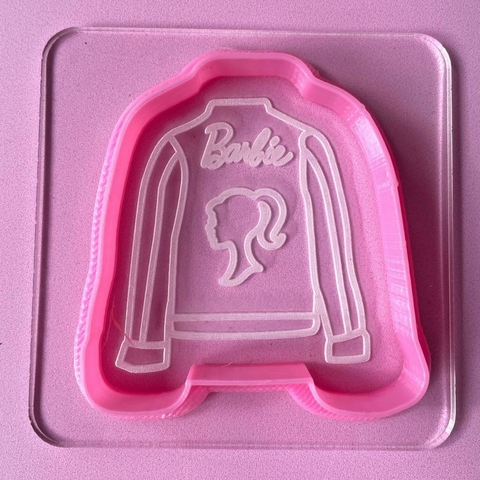 ACRILICO CON MARCADOR BARBIE CAMPERA