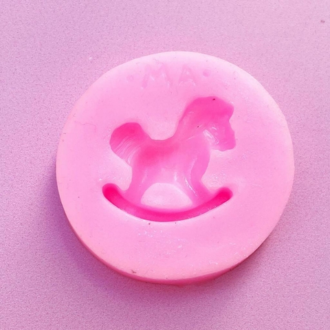 MOLDE DE SILICONA BABY SHOWER CABALLITO MECEDOR MINI