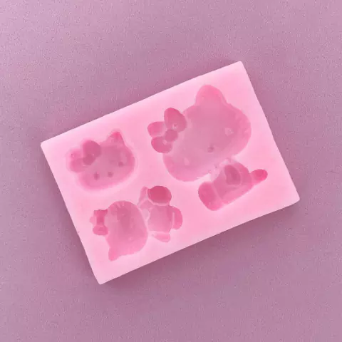 MOLDE DE SILICONA HELLO KITTY X 3