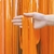 Cortina pastel naranja pastel en internet
