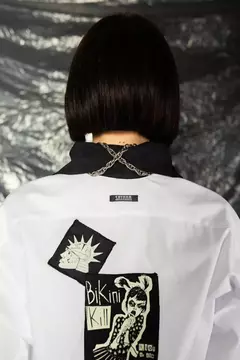 Camisa Kill White Crop - TIENDA FUEGO