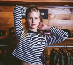 Polera Lines B & N - comprar online