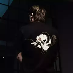 Remera Cráneo en internet
