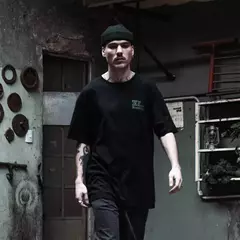 Remerón Preso de mi Libertad Negro - TIENDA FUEGO
