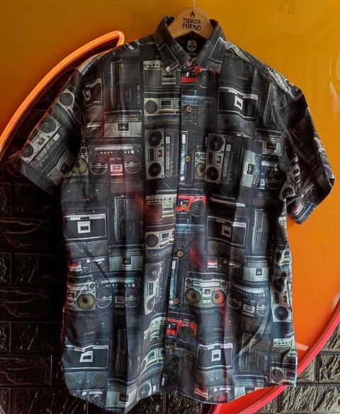 Camisa Radio Stereo
