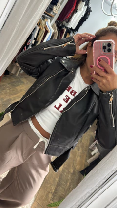 CAMPERA CUERO EMILY en internet