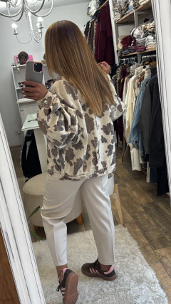 CAMPERA OVER VACA - comprar online