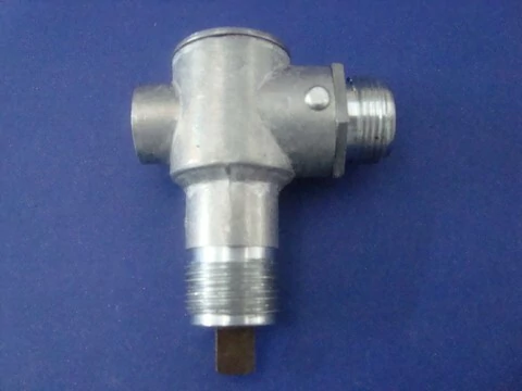 REDUTOR ANGULAR 1.1176:1 AC11176FE