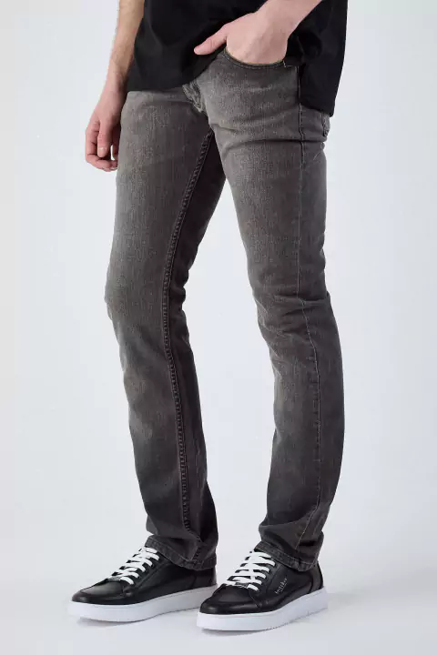 JEAN SUTTON (14400313)