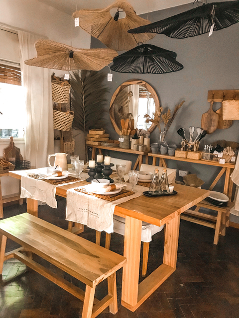 MESA DE COMEDOR BERNARDA