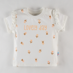 Remera Lovely Crudo