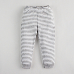 Pijama Rayado Gris en internet