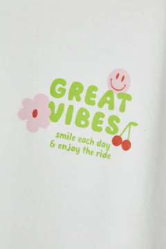 Remera Smile crudo en internet