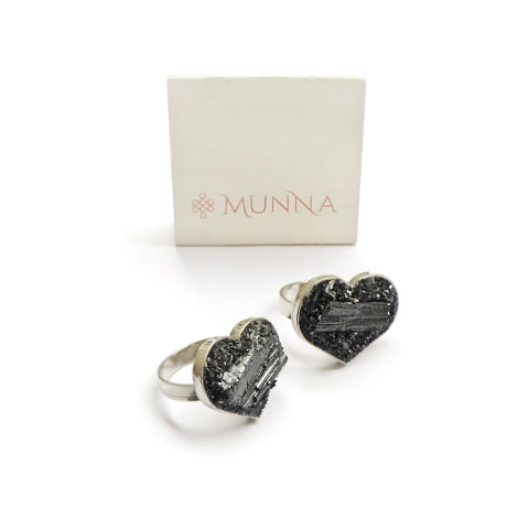 Anillo Corazón de Turmalina