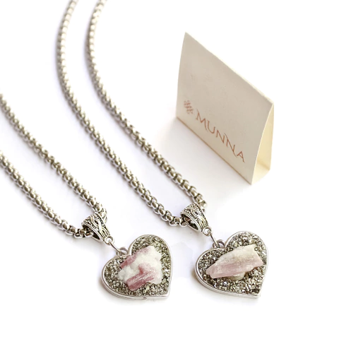 Collar Corazón Turmalina rosa y Pirita