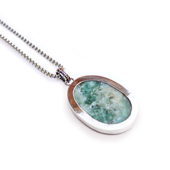 Collar Piedra Dioptasa Pieza única - comprar online