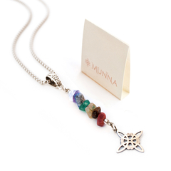 Collar 7 Chakras con nudo de bruja de acero - comprar online