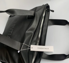 Bolso Essentials Negro (Triple A) - comprar online