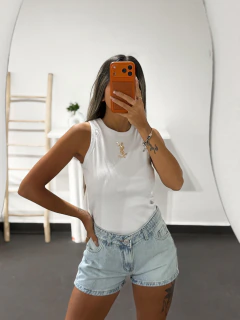 Musculosa Yves Saint Laurent (Triple A) en internet