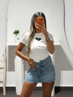 Remera Prada 1 (Triple A) en internet