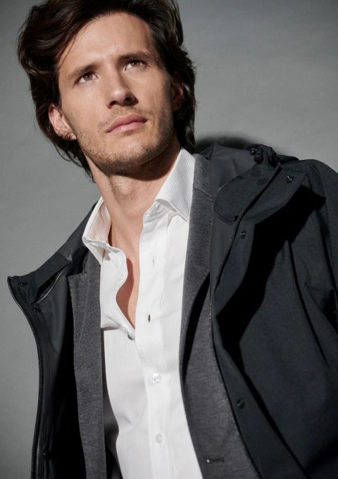 CAMPERA LARGA CAMUS (NEGRO) - comprar online