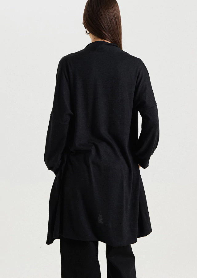 LAYER BALANDRA (NEGRO) — imagen 4