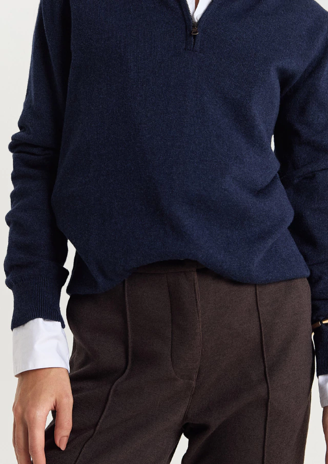 SWEATER BRANDY (AZUL) — imagen 4