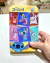 Te vi — Juego de cartas de agilidad y memoria · Stitch - Lata