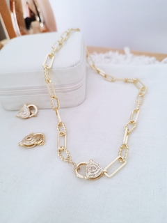 Collar Broche Corazón - comprar online